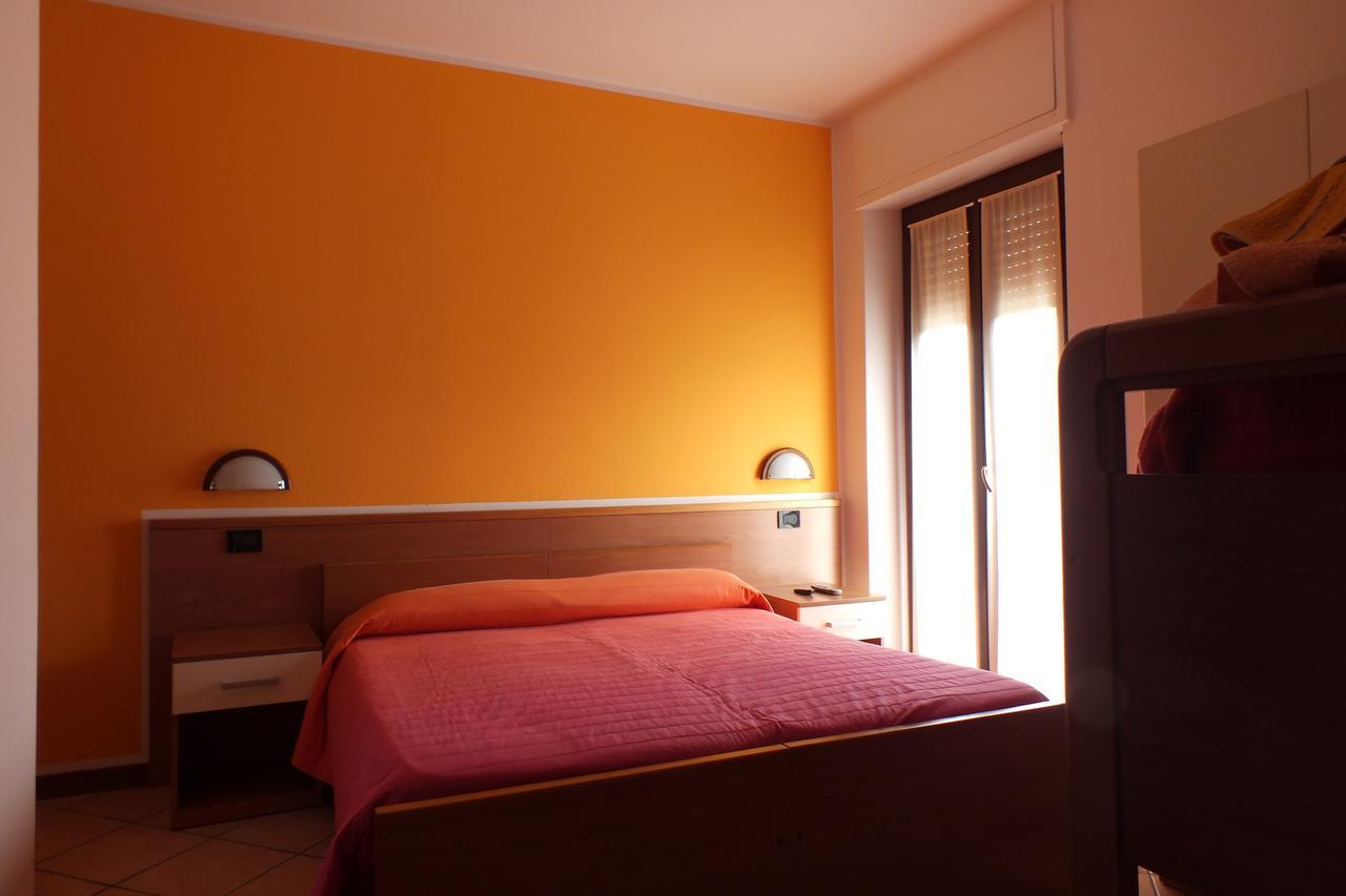 Albergo Ristorante Innocenti Ardenno ภายนอก รูปภาพ