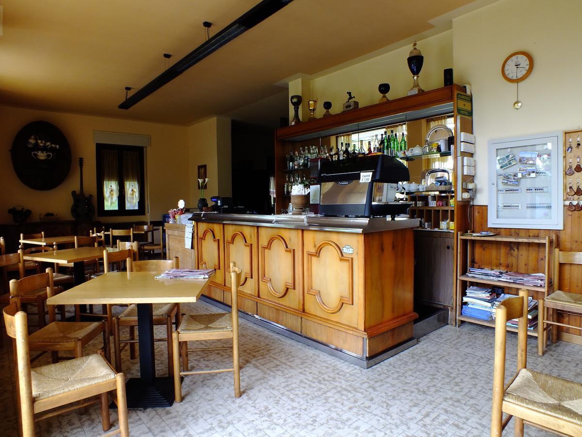 Albergo Ristorante Innocenti Ardenno ภายนอก รูปภาพ